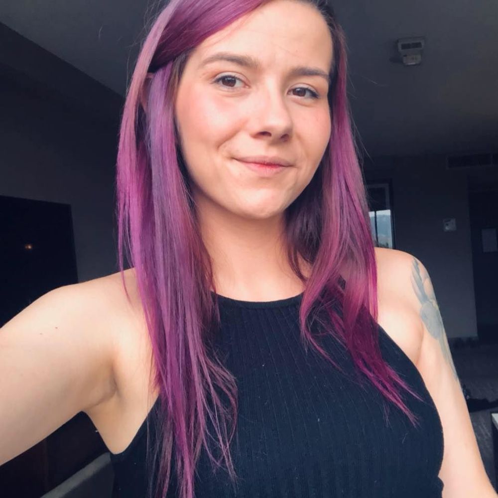 Meet your Posher, Candice